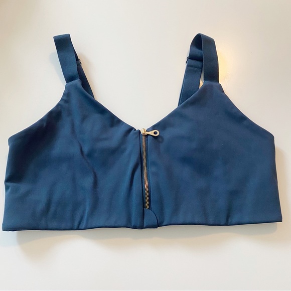 Girlfriend Collective Monroe Bra Indigo - Picture 2 of 5